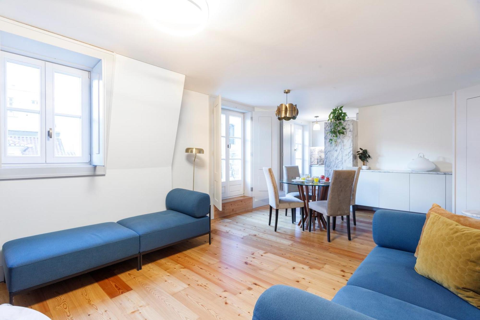 Apartamento With Balcony On Rua Aurea In The Historic Center Of Baixa De *