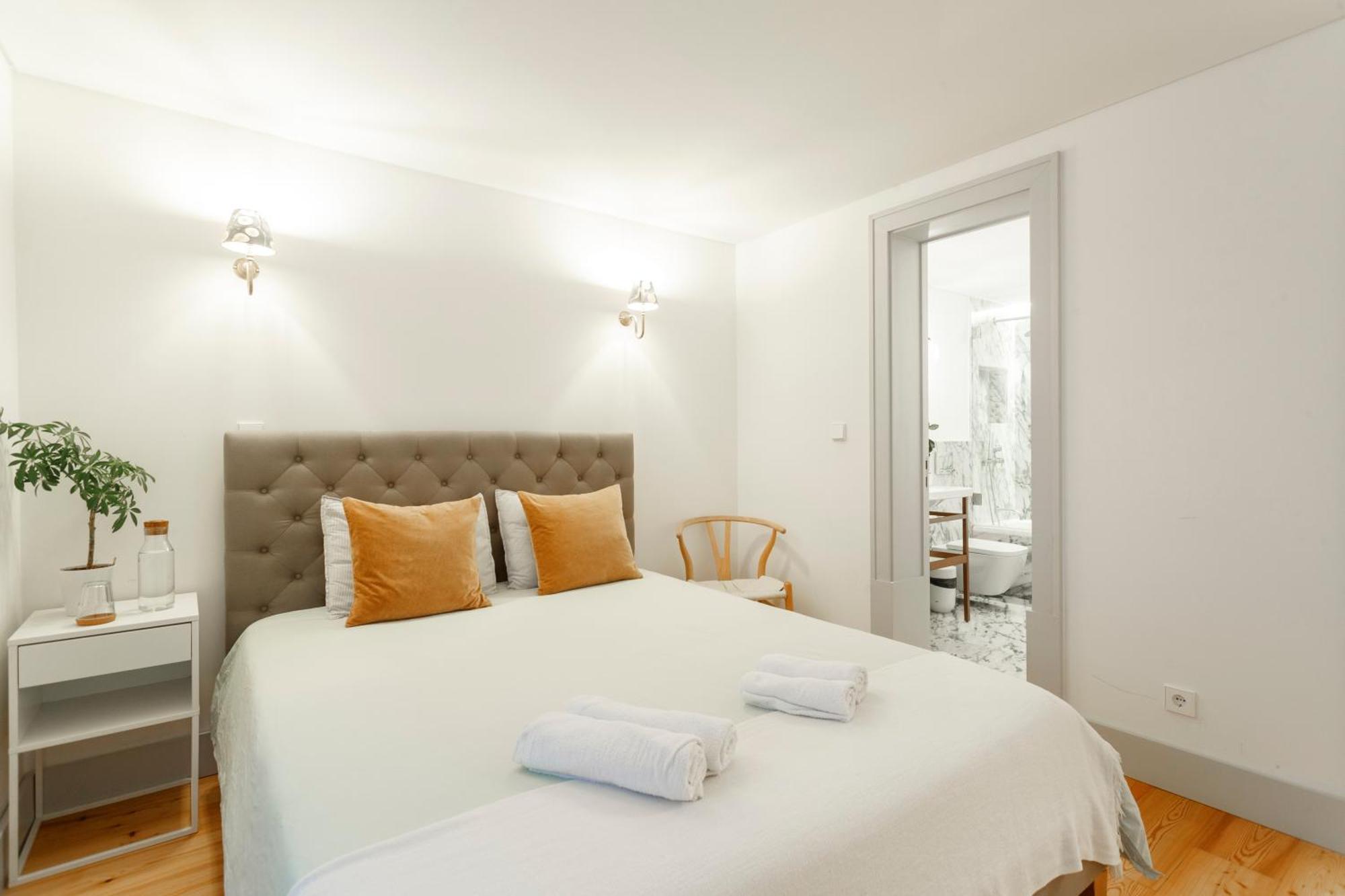 With Balcony On Rua Aurea In The Historic Center Of Baixa De Apartamento *